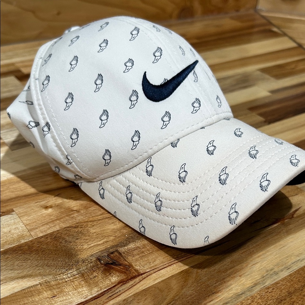Nike Men's Classic 99 Dri-Fit Hat with Cream and Blue Design
